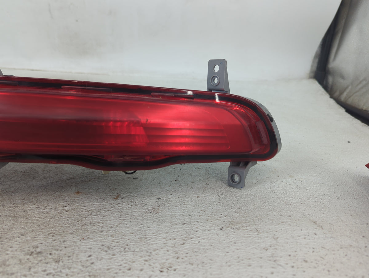 2014-2016 Kia Sportage Passenger Right Side Deck Lid Mounted Tail Light - Oemusedautoparts1.com