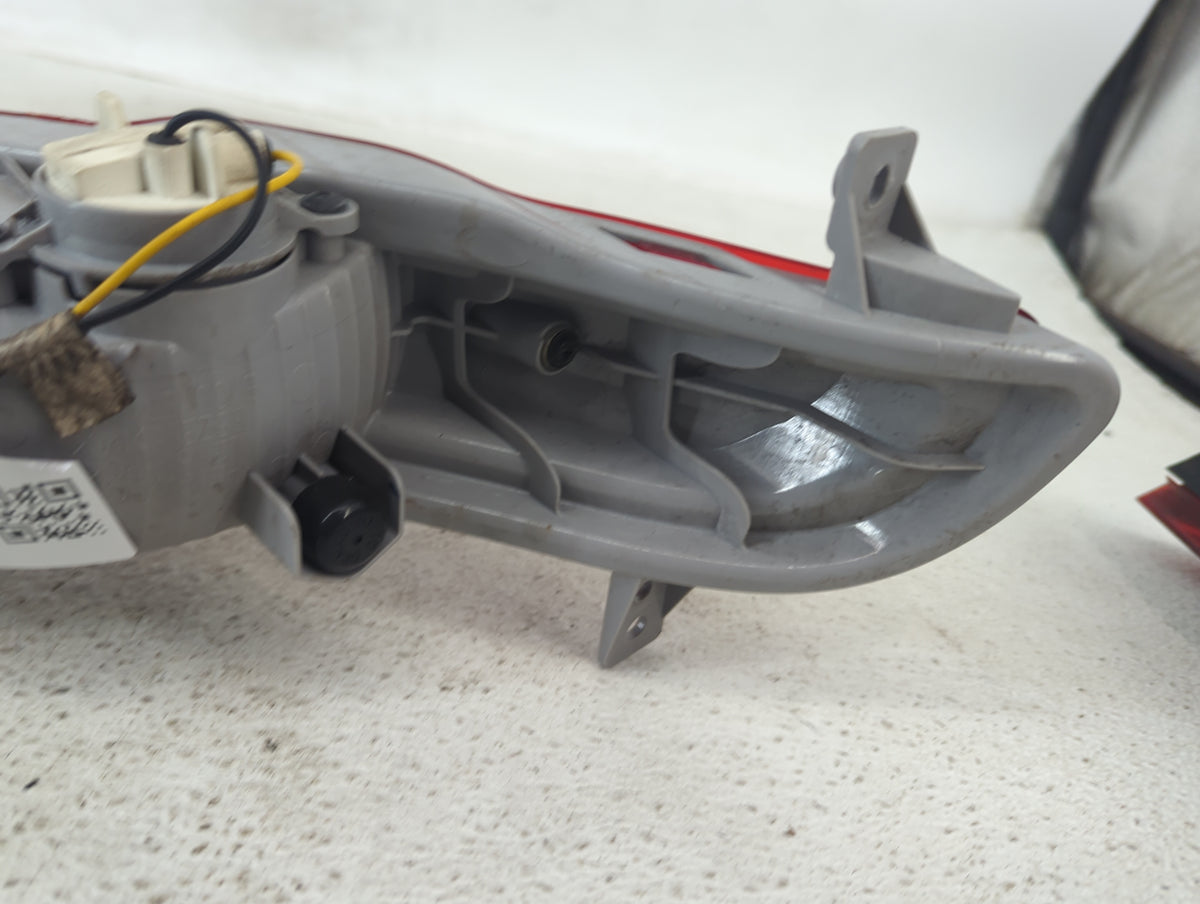 2014-2016 Kia Sportage Passenger Right Side Deck Lid Mounted Tail Light - Oemusedautoparts1.com