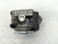 2014-2016 Kia Sportage Throttle Body P/N:35100-2G700 Fits Fits 2011 2012 2013 2014 2015 2016 OEM Used Auto Parts - Oemusedau