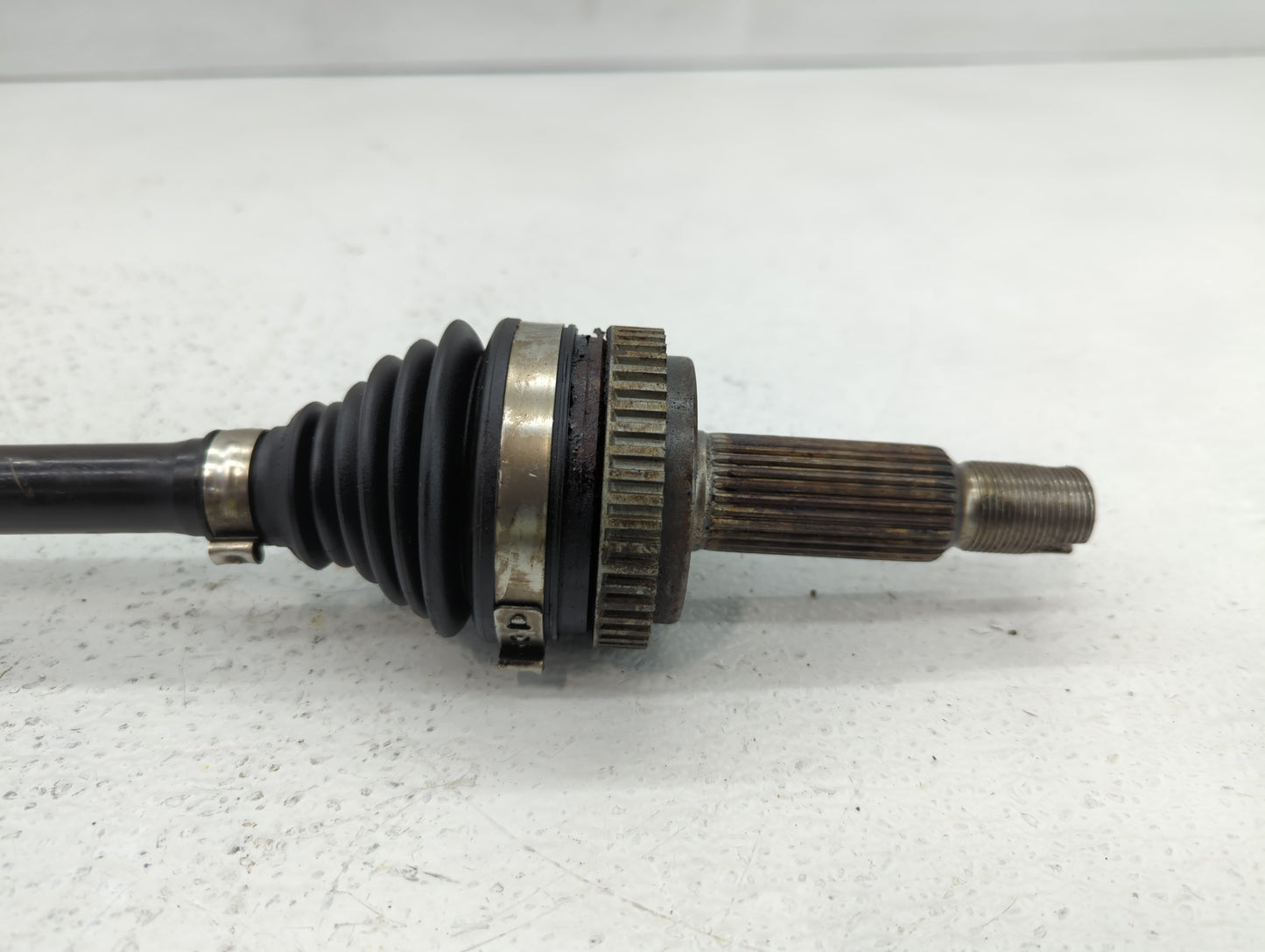 2015 Kia Sportage Axle Shaft Rear Passenger Cv C/v - Oemusedautoparts1.com