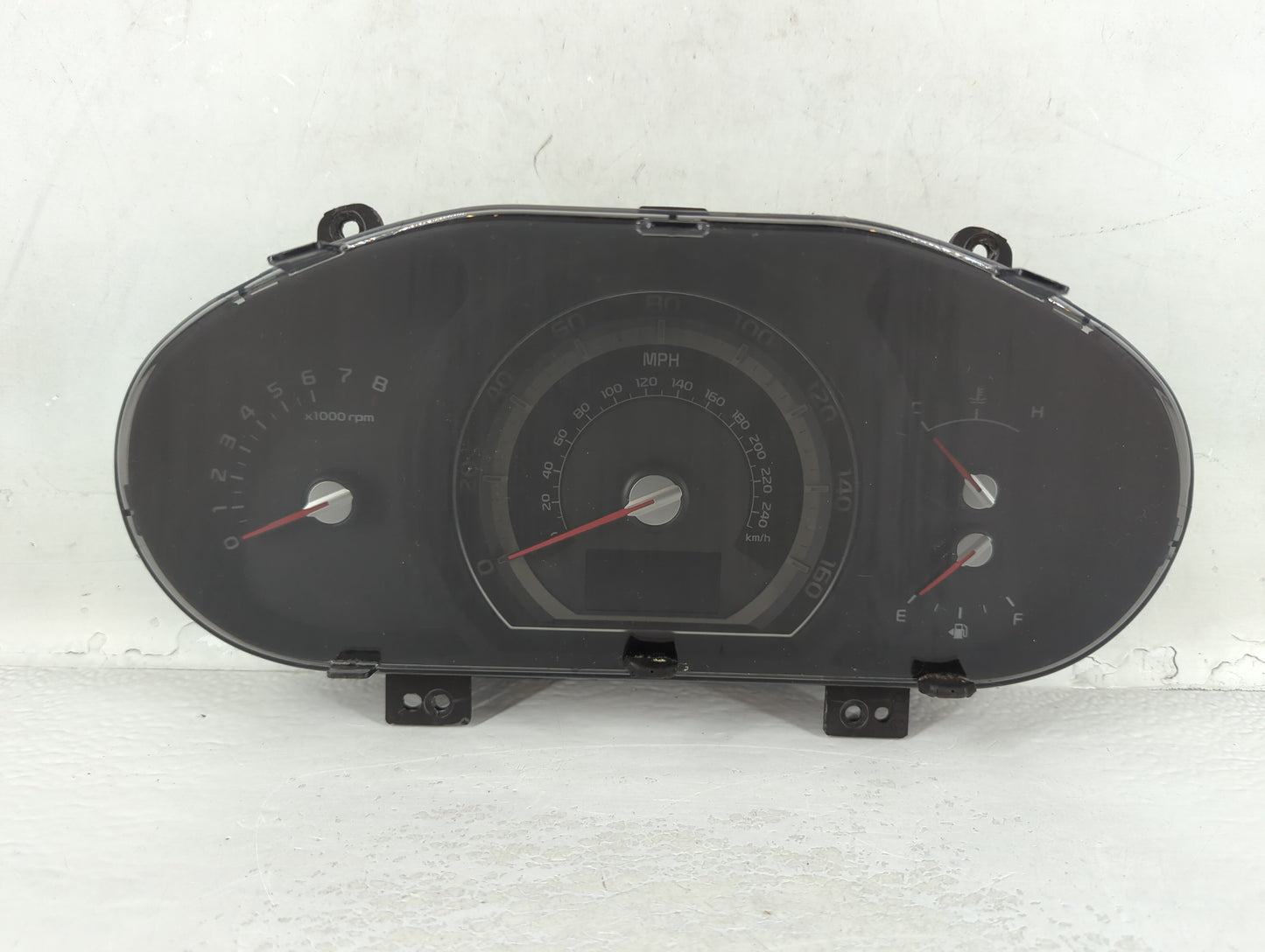 2014-2016 Kia Sportage Instrument Cluster Speedometer Gauges P/N:94021-3W025 Fits Fits 2014 2015 2016 OEM Used Auto Parts - 