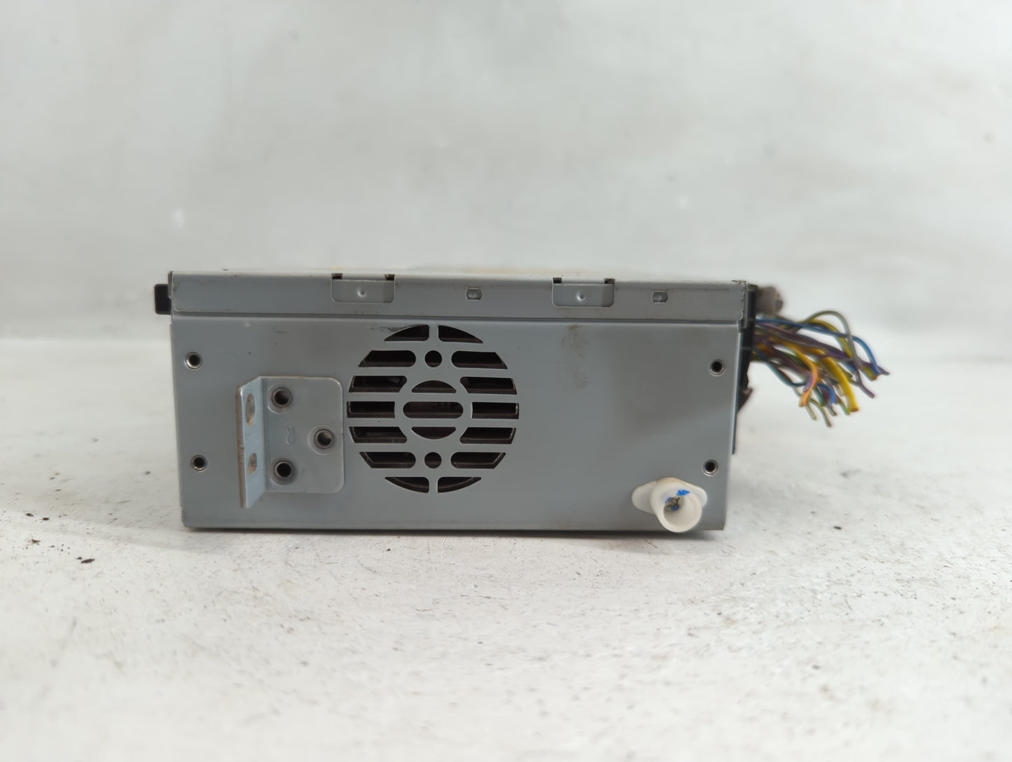 2015-2016 Land Rover Discovery Sport Radio AM FM Cd Player Receiver Replacement P/N:FK72-18K812-DH Fits Fits 2015 2016 OEM U