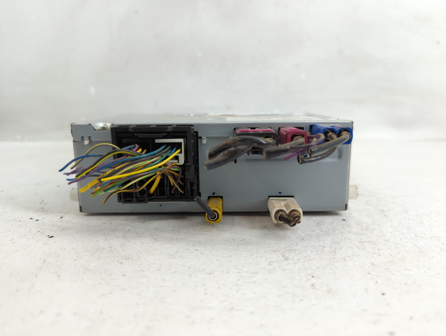 2015-2016 Land Rover Discovery Sport Radio AM FM Cd Player Receiver Replacement P/N:FK72-18K812-DH Fits Fits 2015 2016 OEM U
