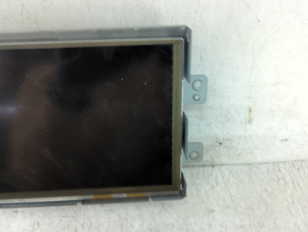 2015-2019 Land Rover Discovery Sport Information Radio Display Screen 1412268 - Oemusedautoparts1.com