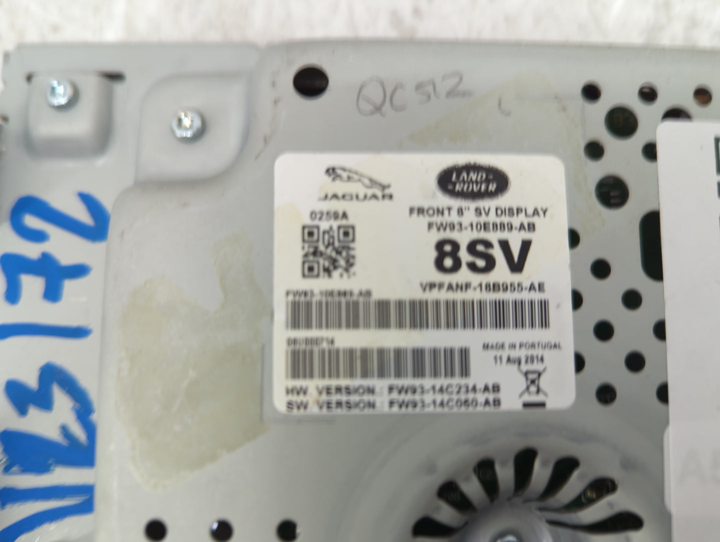 2015-2019 Land Rover Discovery Sport Information Display Screen - Oemusedautoparts1.com