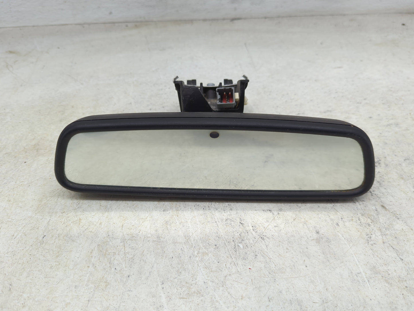 2015 Land Rover Discovery Sport Interior Rear View Mirror Replacement OEM Fits OEM Used Auto Parts - Oemusedautoparts1.com