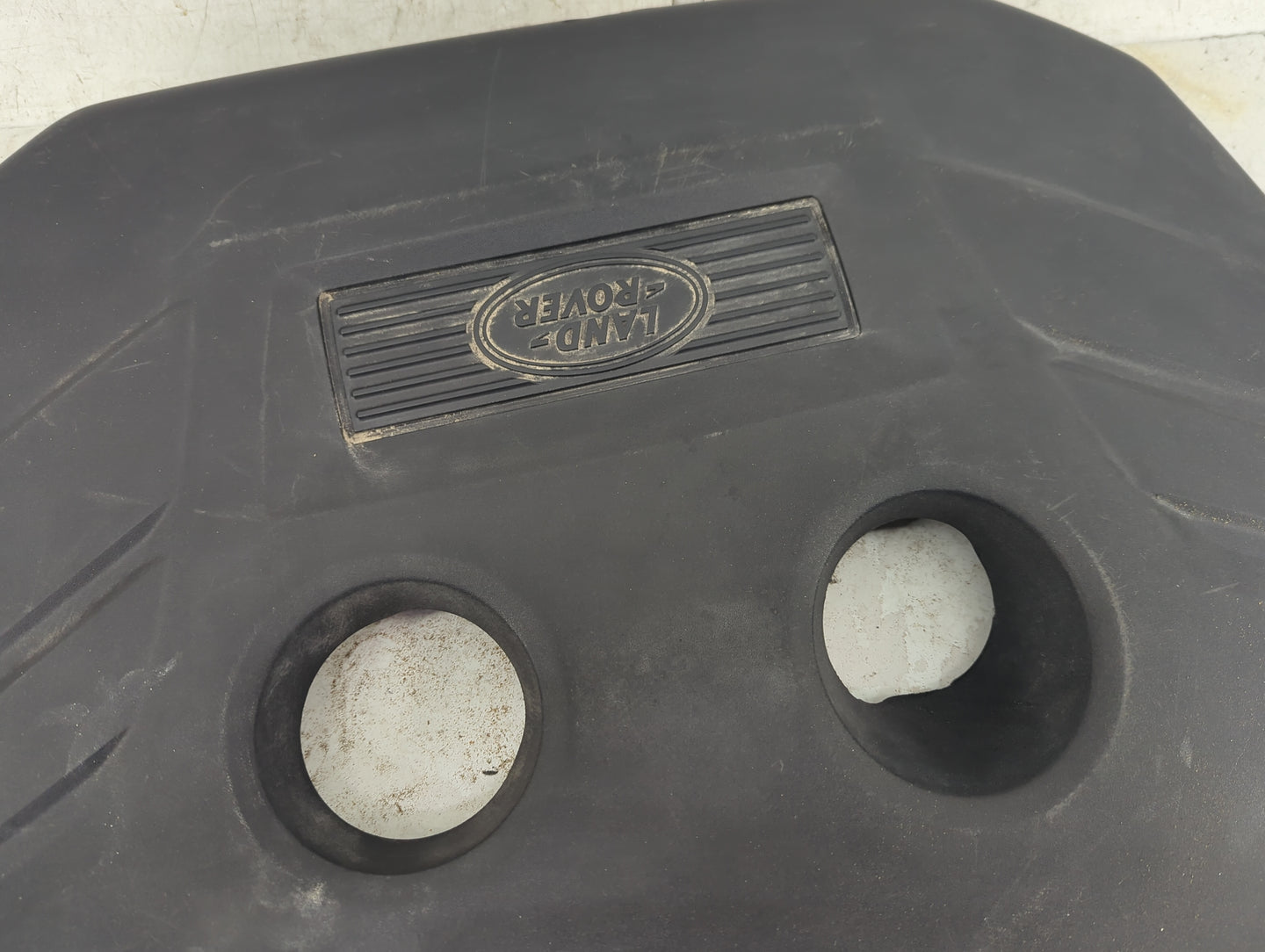 2015 Land Rover Discovery Sport Engine Cover - Oemusedautoparts1.com