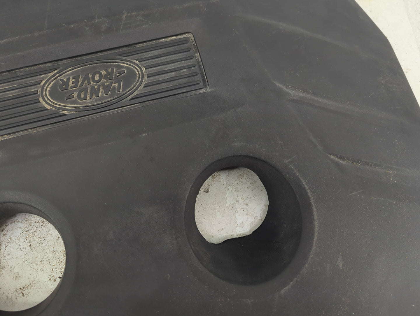 2015 Land Rover Discovery Sport Engine Cover - Oemusedautoparts1.com