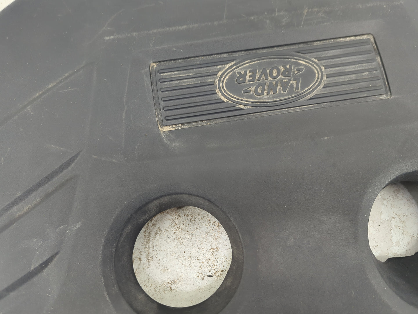 2015 Land Rover Discovery Sport Engine Cover - Oemusedautoparts1.com
