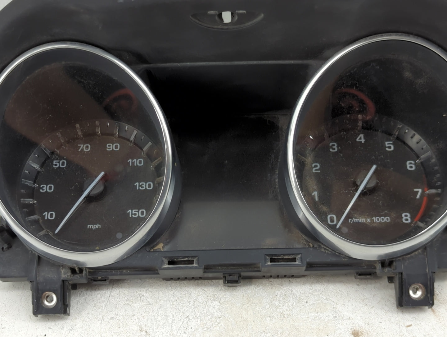 2015 Land Rover Discovery Sport Instrument Cluster Speedometer Gauges P/N:FK7210849CE LR-0034-003 Miles: Fits OEM Used Auto 