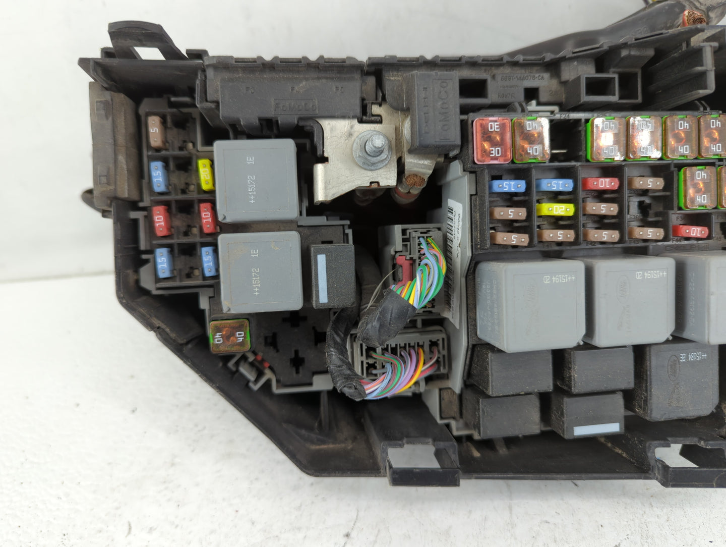 2015-2017 Land Rover Discovery Sport Fusebox Fuse Box Panel Relay Module P/N:12B637DC344 FK72-12B637DC344 Fits Fits 2015 201