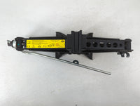 2015 Land Rover Discovery Sport Spare Scissor Car Jack - Oemusedautoparts1.com