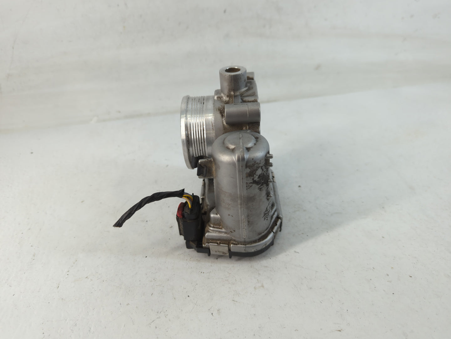 2015 Land Rover Discovery Sport Throttle Body P/N:14309CF335 Fits OEM Used Auto Parts - Oemusedautoparts1.com
