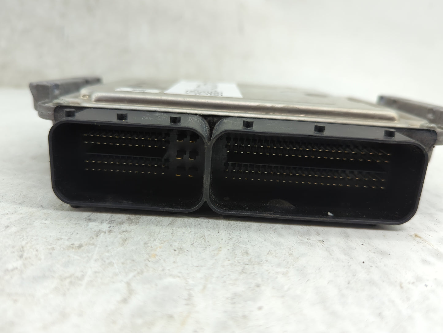 2015 Land Rover Evoque PCM Engine Control Computer ECU ECM PCU OEM P/N:EJ32-12B684-MC 0261S10410 Fits Fits 2014 2016 2017 OE