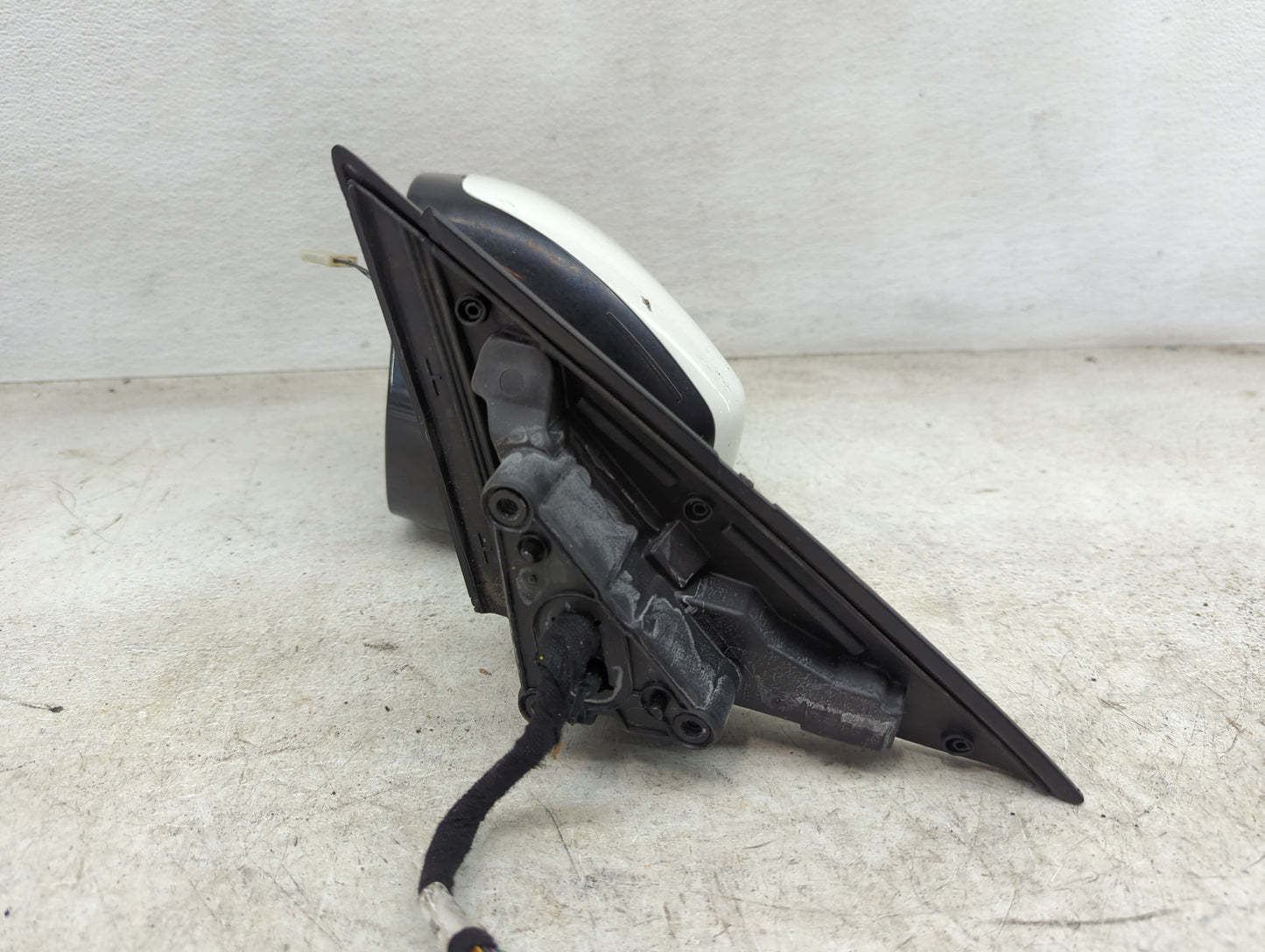 2015 Land Rover Evoque Driver Side View Mirror - Left Door Mirror OEM Used - Oemusedautoparts1.com