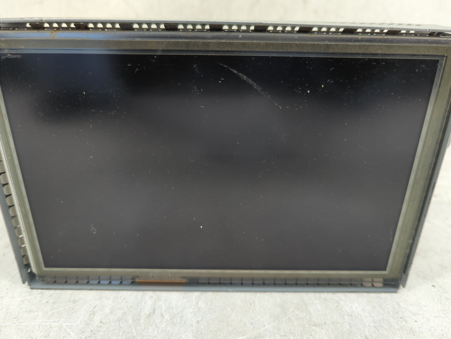 Land Rover Evoque Information Display Screen - Oemusedautoparts1.com