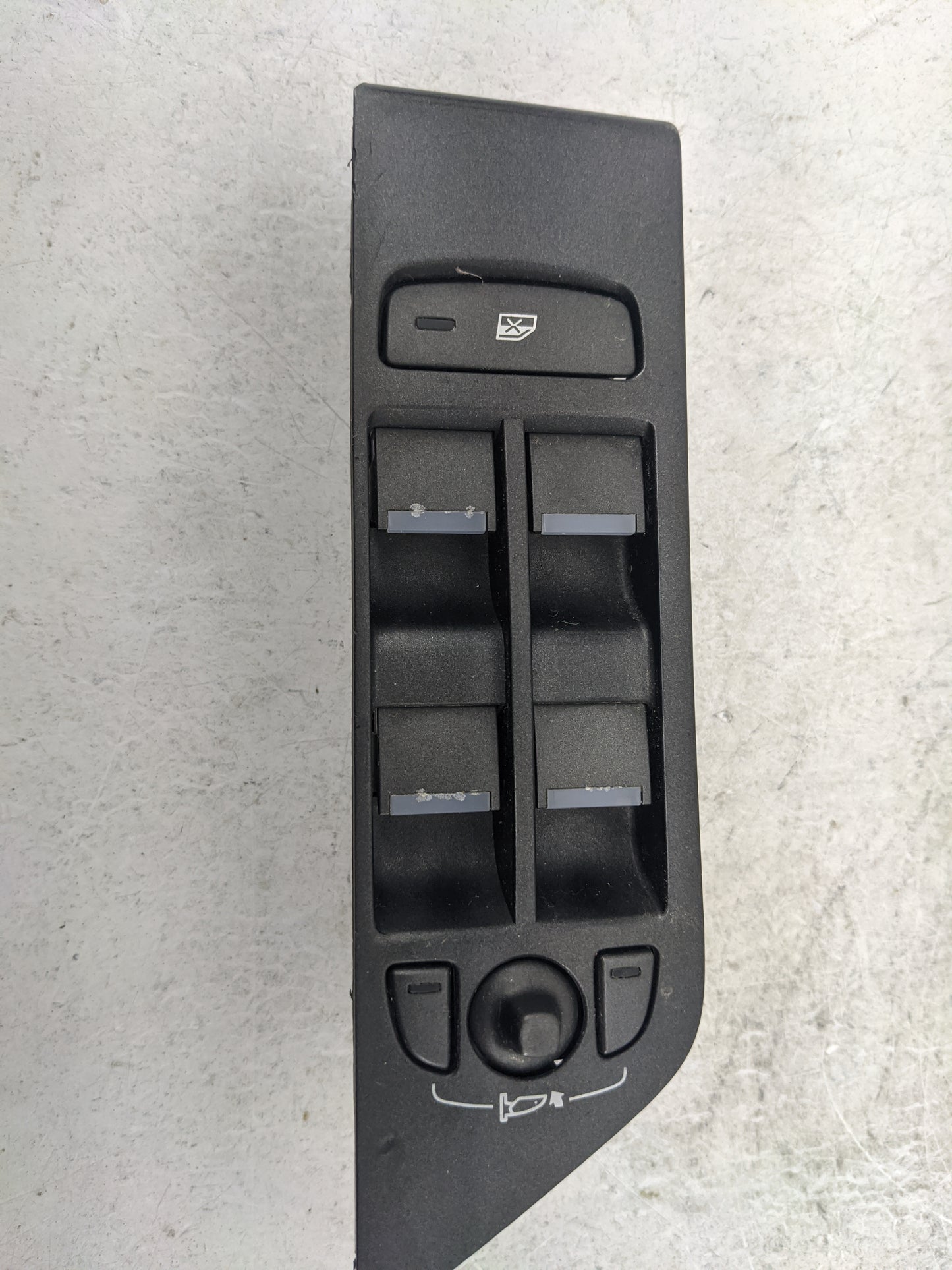 2015 Land Rover Evoque Master Power Window Switch Replacement Driver Side Left P/N:54666 Fits OEM Used Auto Parts - Oemuseda