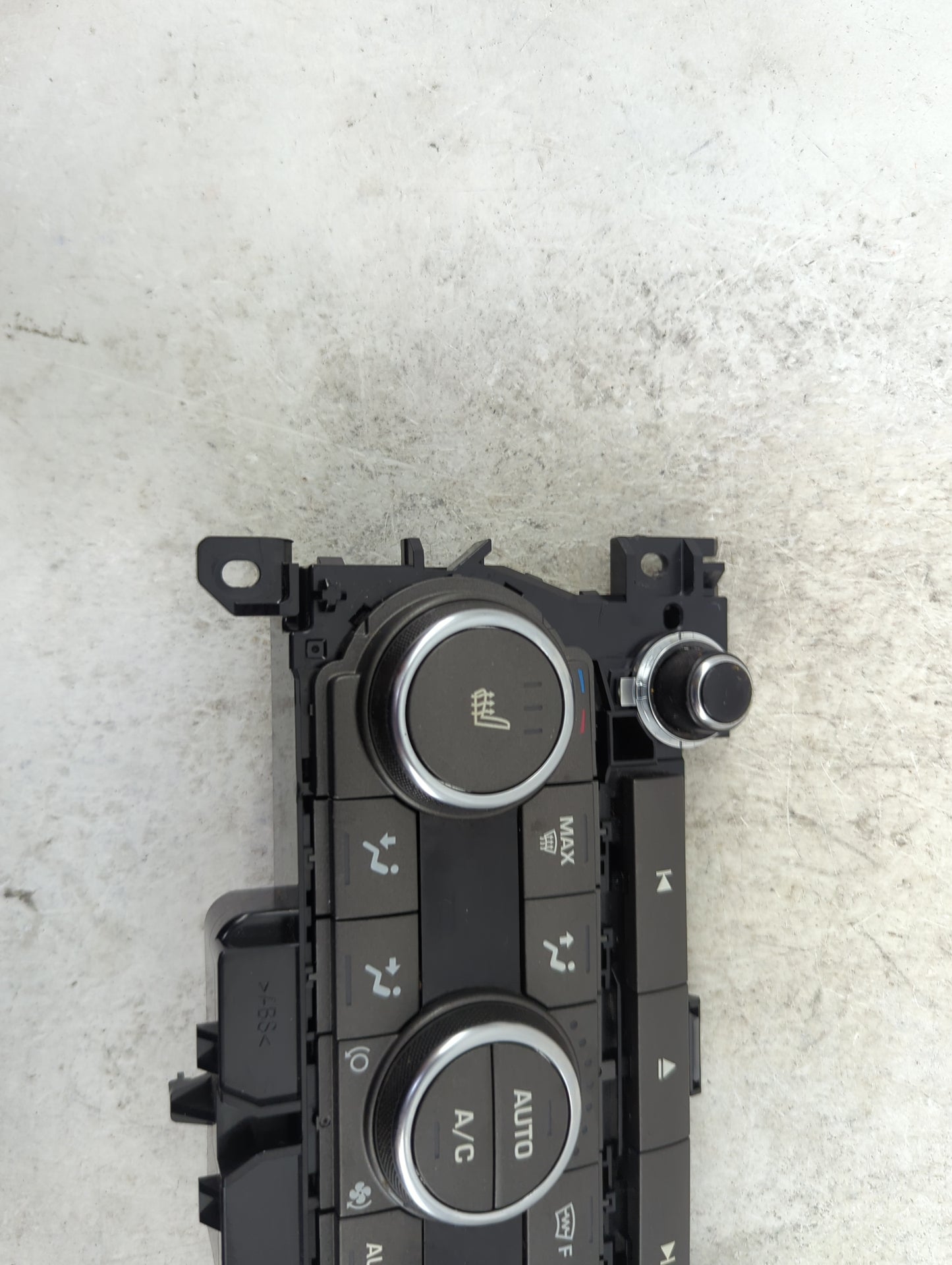 2015 Land Rover Evoque Climate Control Module Temperature AC/Heater Replacement P/N:141130-04 FBYDA, EJ32-14C239-HC Fits OEM