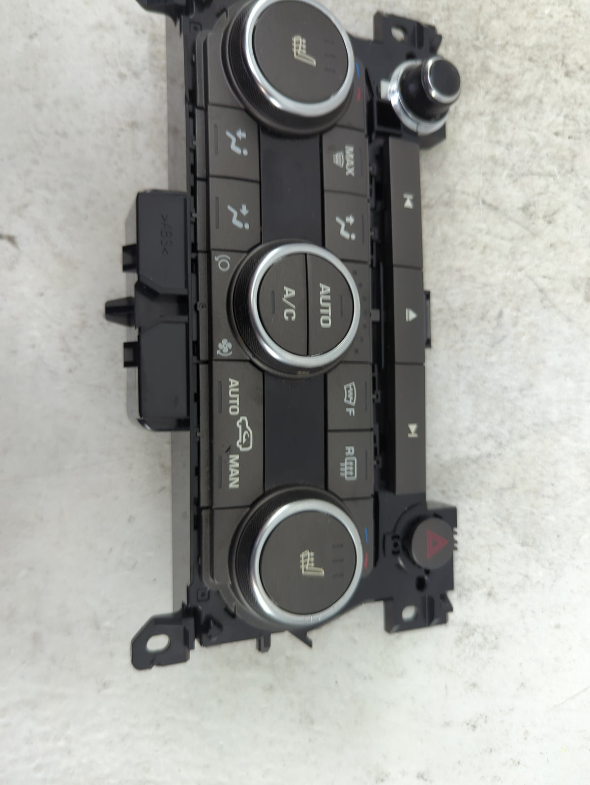 2015 Land Rover Evoque Climate Control Module Temperature AC/Heater Replacement P/N:141130-04 FBYDA, EJ32-14C239-HC Fits Fit