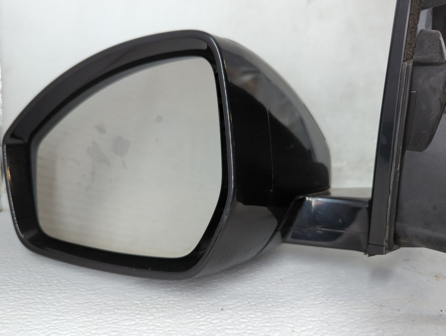 2015 Land Rover Land Rover Driver Side View Mirror - Left Door Mirror OEM Used - Oemusedautoparts1.com