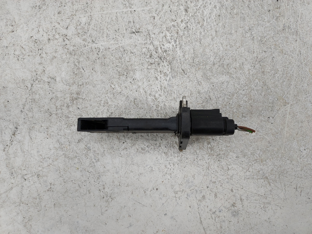 2013-2015 Land Rover Lr2 Mass Air Flow Meter Maf Sensor - Oemusedautoparts1.com