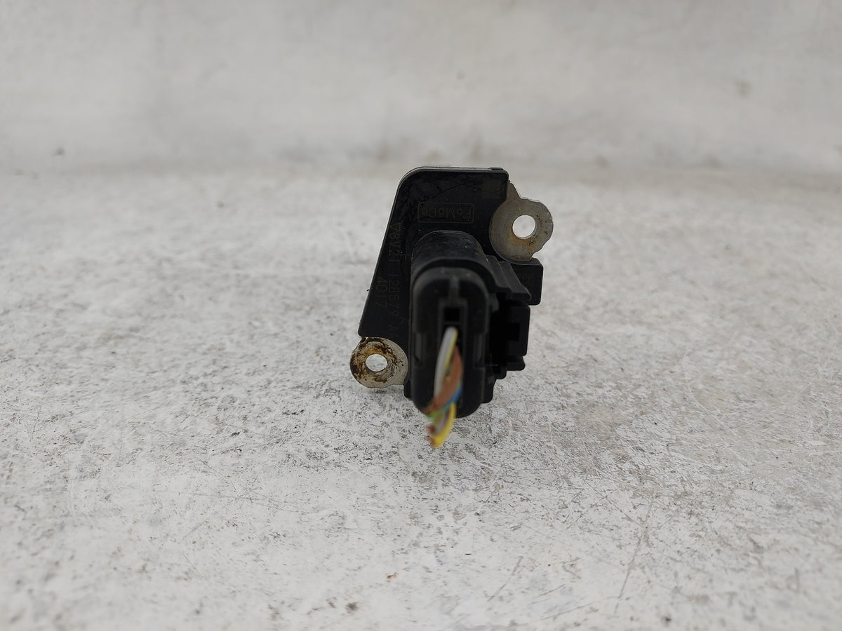 2013-2015 Land Rover Lr2 Mass Air Flow Meter Maf Sensor - Oemusedautoparts1.com