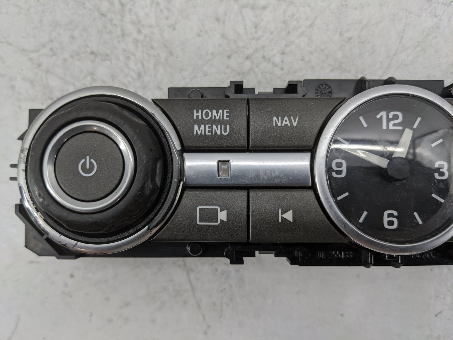 2014-2016 Land Rover Lr4 Radio Control Panel - Oemusedautoparts1.com