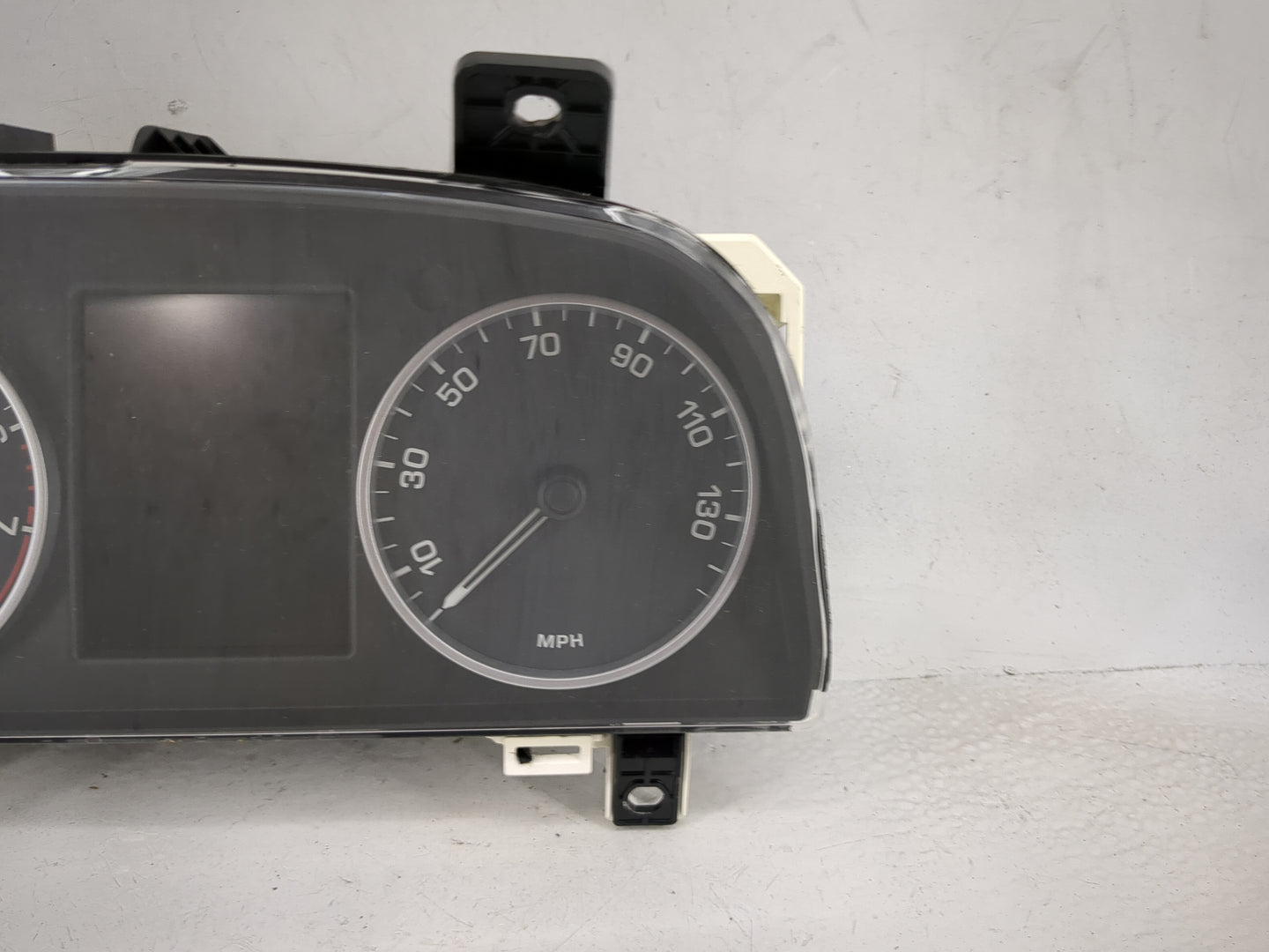 2015 Land Rover Lr4 Instrument Cluster Speedometer Gauges P/N:FH22-10849-AC FH22-14C026-AC, EH22-14C226-AC Miles: Fits OEM U