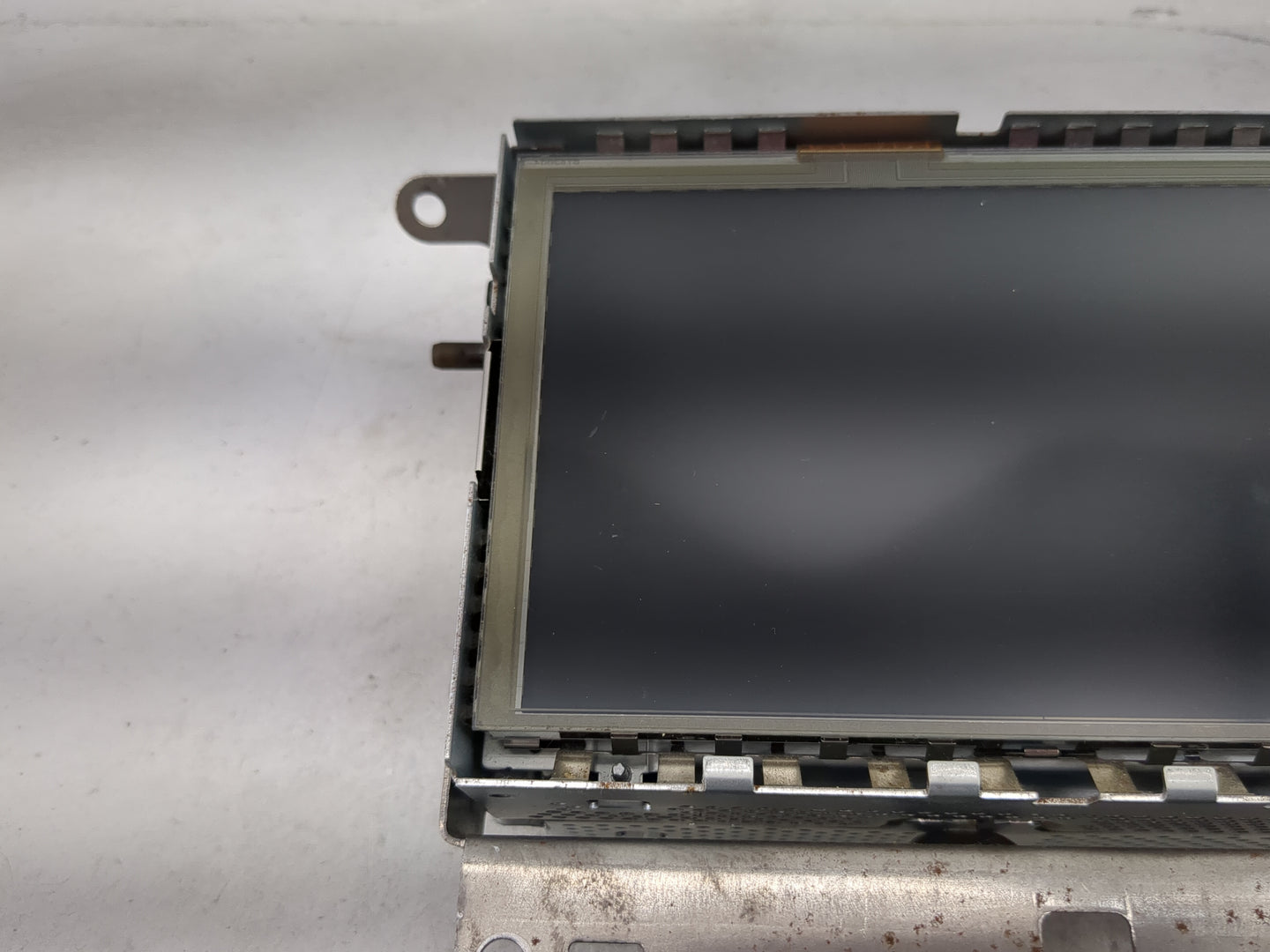 2015-2015 Land Rover Lr4 Information Display Screen - Oemusedautoparts1.com