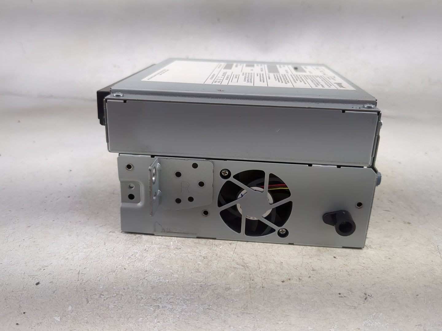 2012-2016 Land Rover Lr4 Radio AM FM Cd Player Receiver Replacement P/N:50645928 AA CF6N-18C815-JK Fits OEM Used Auto Parts 
