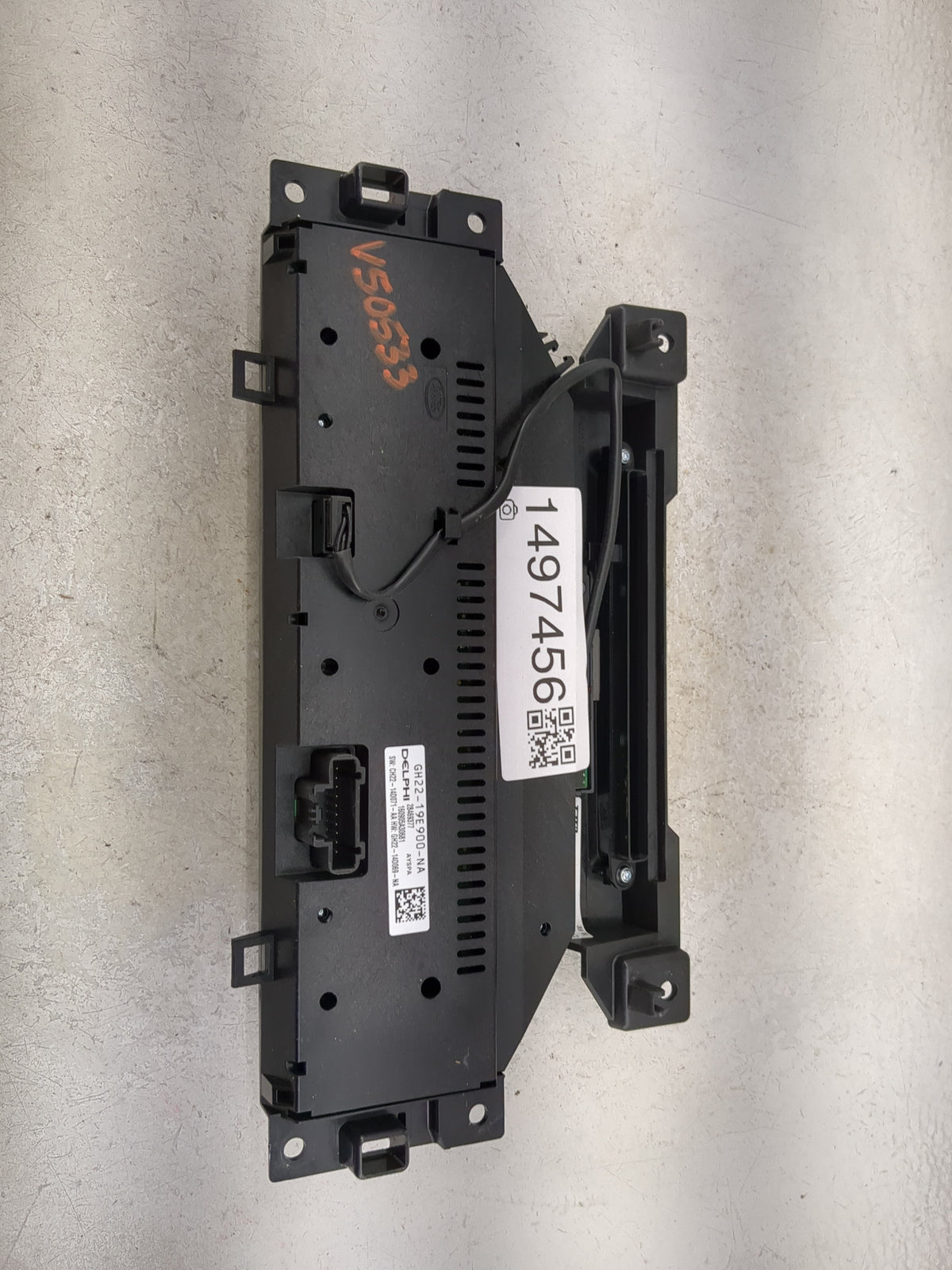 2010-2016 Land Rover Lr4 Climate Control Module Temperature AC/Heater Replacement P/N:GH22-19E900-NA 28469377 Fits OEM Used 