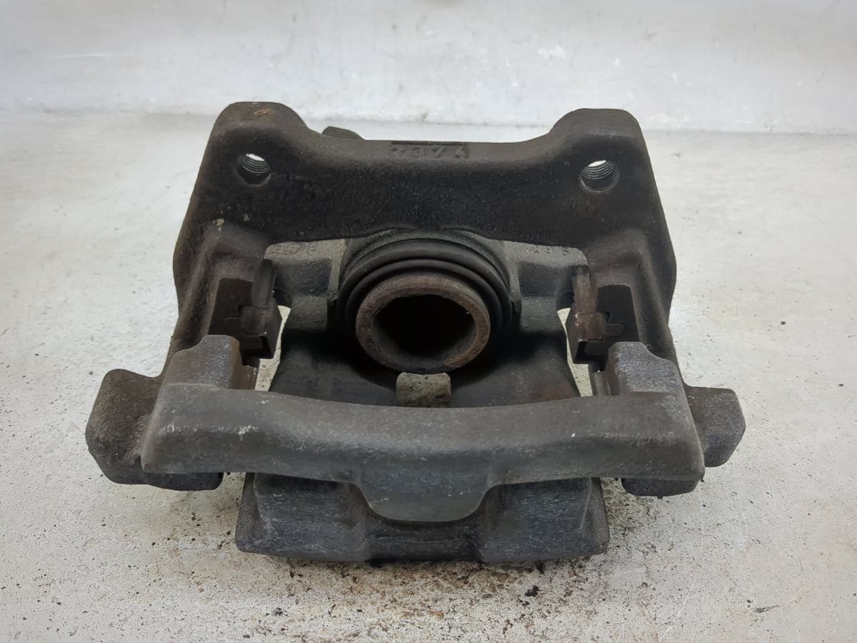 2014-2016 Land Rover Lr4 Rear Driver Left Brake Caliper - Oemusedautoparts1.com