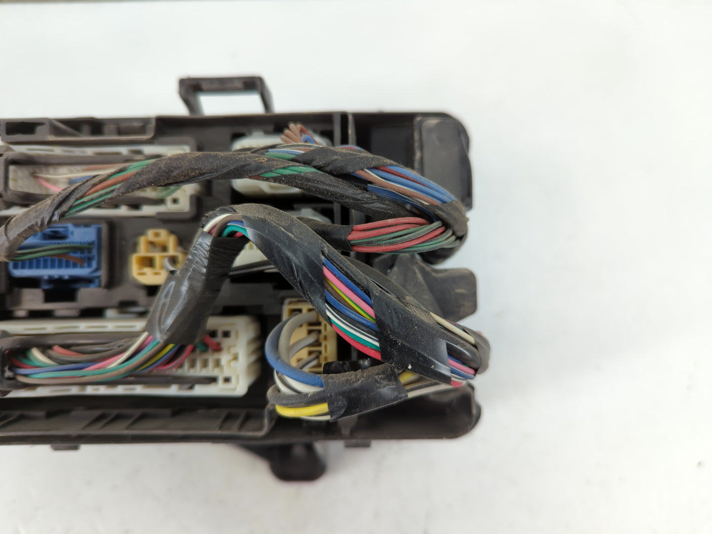 2016-2018 Land Rover Range Rover Fusebox Fuse Box Panel Relay Module Fits Fits 2016 2017 2018 OEM Used Auto Parts - Oemuseda