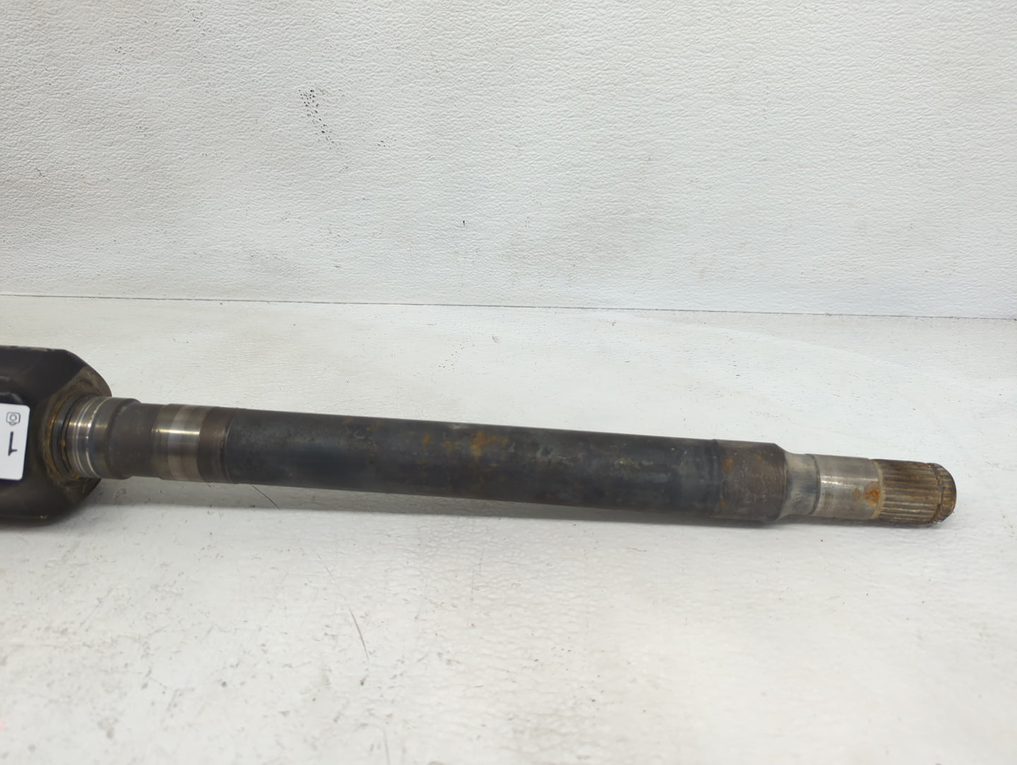 2013-2019 Land Rover Range Rover Axle Shaft Front Passenger Cv C/v - Oemusedautoparts1.com