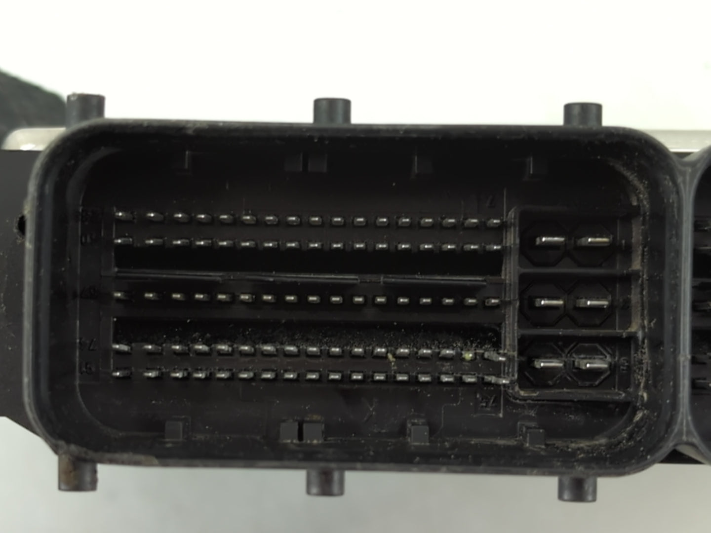 2013-2016 Land Rover Range Rover PCM Engine Control Computer ECU ECM PCU OEM P/N:CPLA-12B684-YE Fits Fits 2013 2014 2015 201