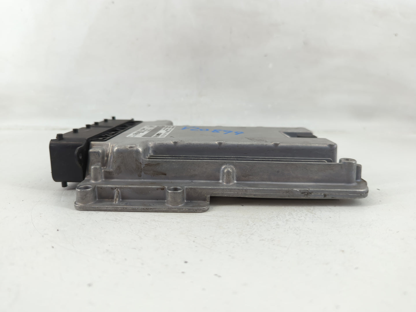2013-2016 Land Rover Range Rover PCM Engine Control Computer ECU ECM PCU OEM P/N:CPLA-12B684-YE Fits Fits 2013 2014 2015 201