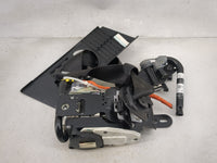 2013-2019 Land Rover Range Rover Driver Seatbelt Buckle - Oemusedautoparts1.com