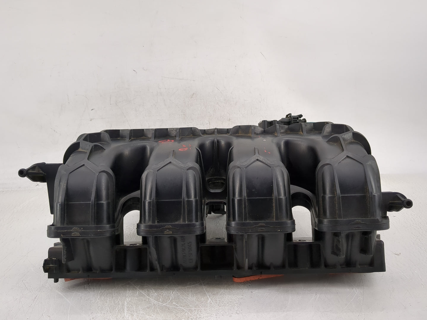 2015 Land Rover Range Rover Evoque Air Intake Manifold P/N:AG9G9424-BH Fits Fits 2013 2014 2016 2017 2018 2019 2020 OEM Used