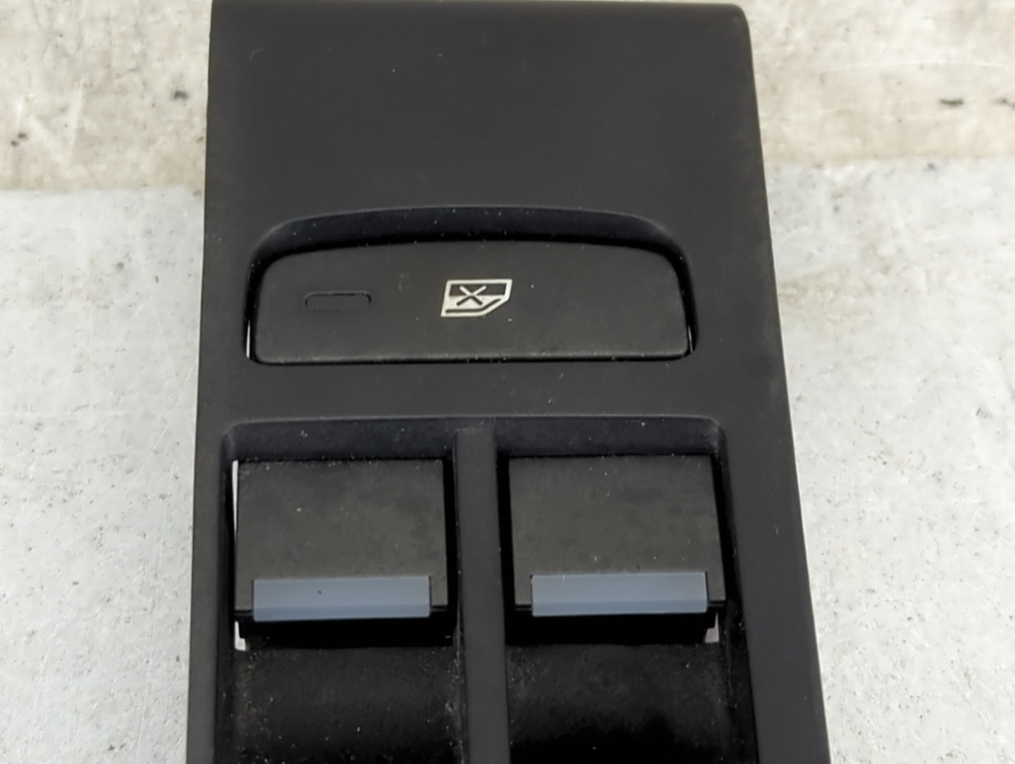 2012-2019 Land Rover Range Rover Evoque Master Power Window Switch Replacement Driver Side Left Fits OEM Used Auto Parts - O