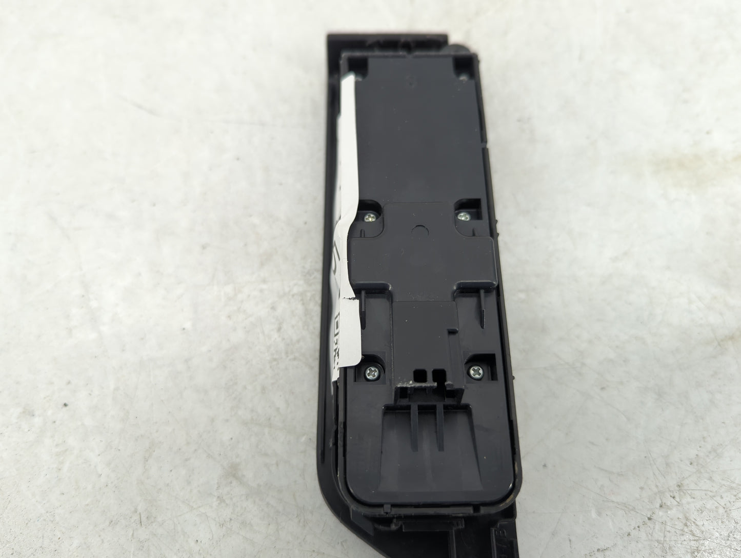 2012-2019 Land Rover Range Rover Evoque Master Power Window Switch Replacement Driver Side Left Fits OEM Used Auto Parts - O