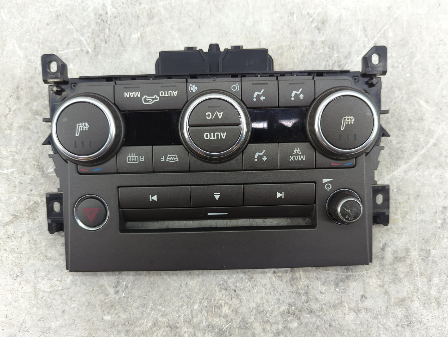 2012-2015 Land Rover Range Rover Evoque Radio Control Panel - Oemusedautoparts1.com