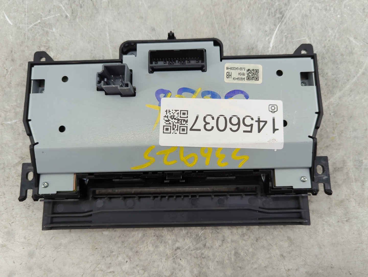 2012-2015 Land Rover Range Rover Evoque Radio Control Panel - Oemusedautoparts1.com