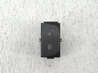 compare product 2012-2019 Land Rover Range Rover Evoque Master Power Window Switch Replacement Driver Side Left P/N:BJ32 14017 BB Fits OEM Used Auto Parts