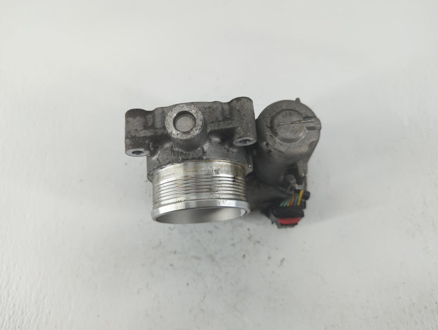 2014-2017 Land Rover Range Rover Evoque Throttle Body P/N:CM5E 9F991 AD Fits Fits 2014 2015 2016 2017 OEM Used Auto Parts - 