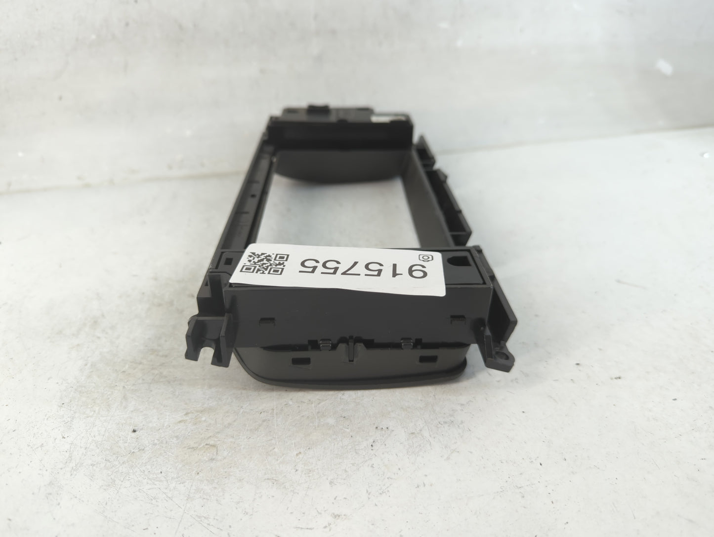 2013-2015 Land Rover Range Rover Evoque Radio AM FM Cd Player Receiver Replacement P/N:EJ32-18C858-GC 140821-04 Fits OEM Use