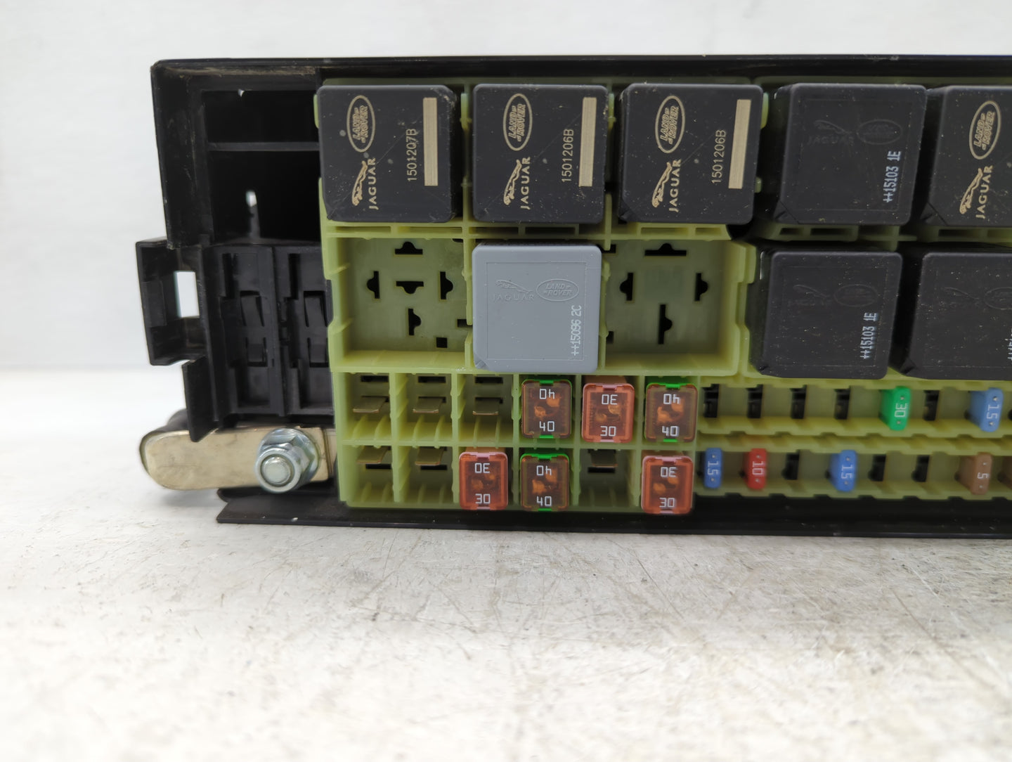 2015 Land Rover Range Rover Sport Fusebox Fuse Box Panel Relay Module P/N:FP6A-14K016-AA Fits OEM Used Auto Parts - Oemuseda