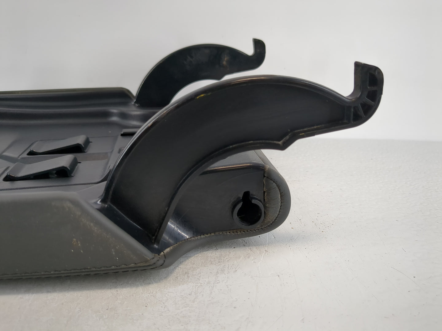2014-2020 Land Rover Range Rover Sport Center Console Armrest Cover Lid Fits Fits 2014 2015 2016 2017 2018 2019 2020 OEM Use