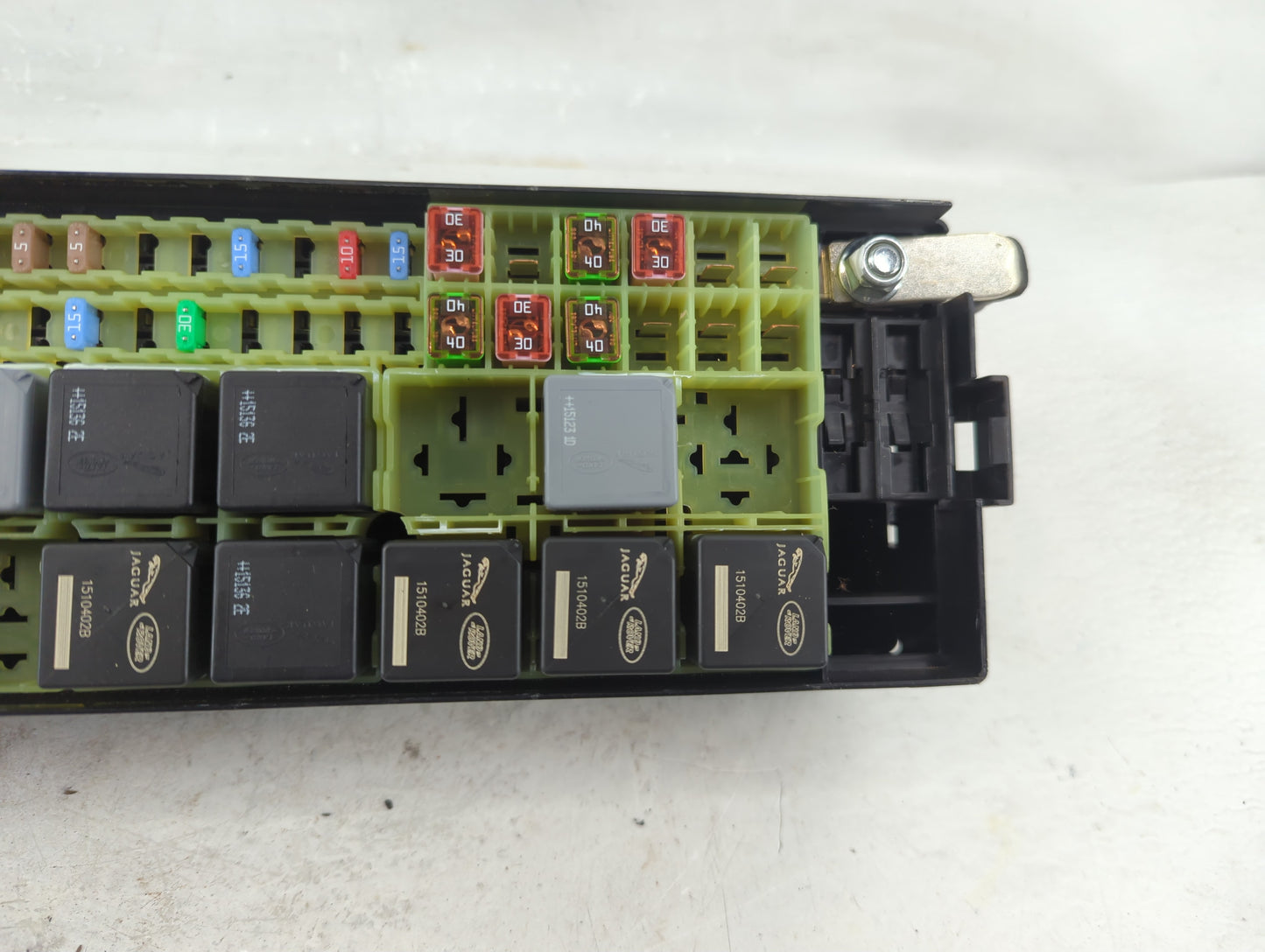 2015 Land Rover Range Rover Sport Fusebox Fuse Box Panel Relay Module P/N:FPLA-14K016-AA Fits OEM Used Auto Parts - Oemuseda