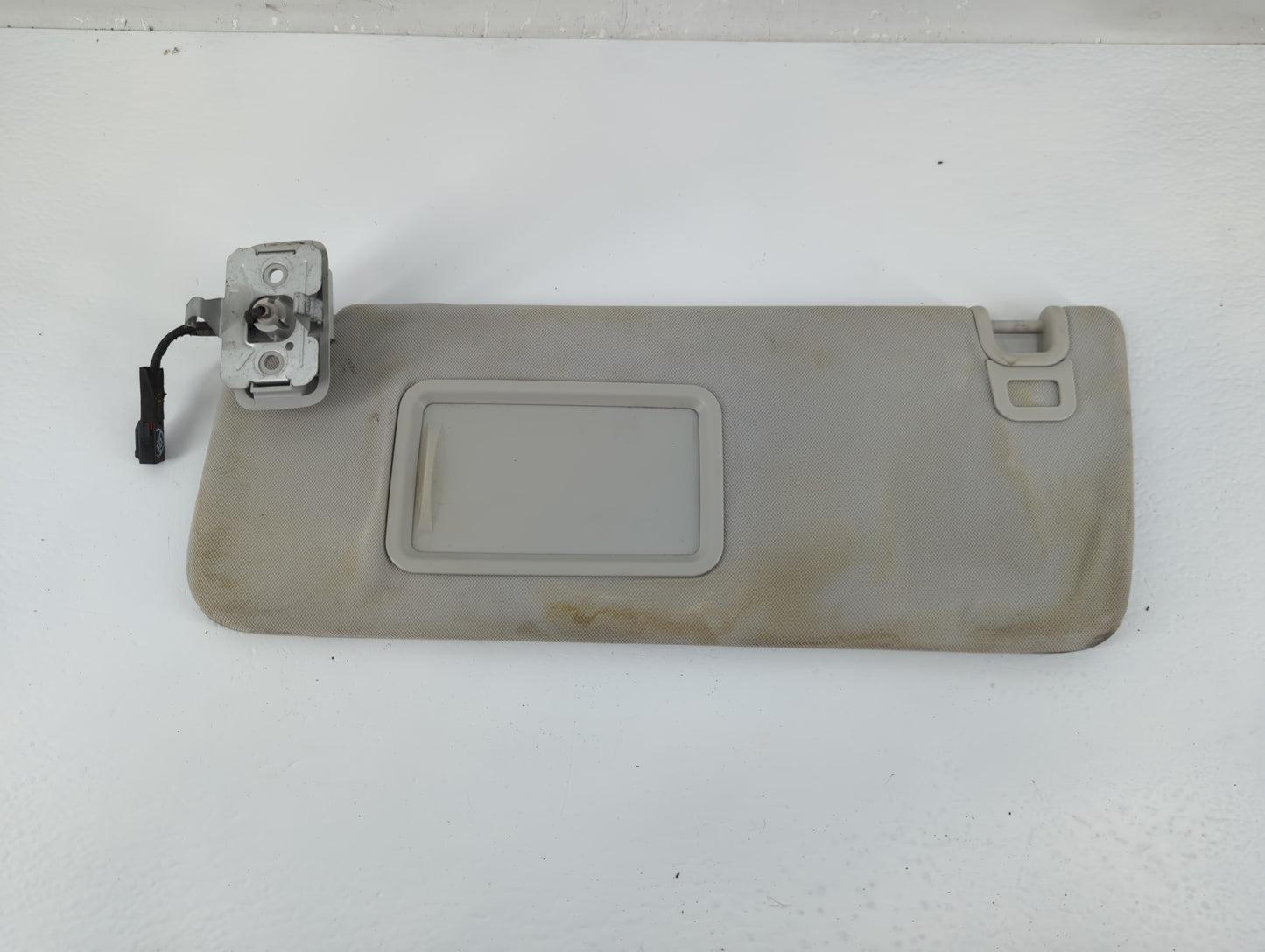 2014-2015 Land Rover Range Rover Sport Sun Visor Shade Replacement Driver Left Mirror Fits Fits 2014 2015 OEM Used Auto Part