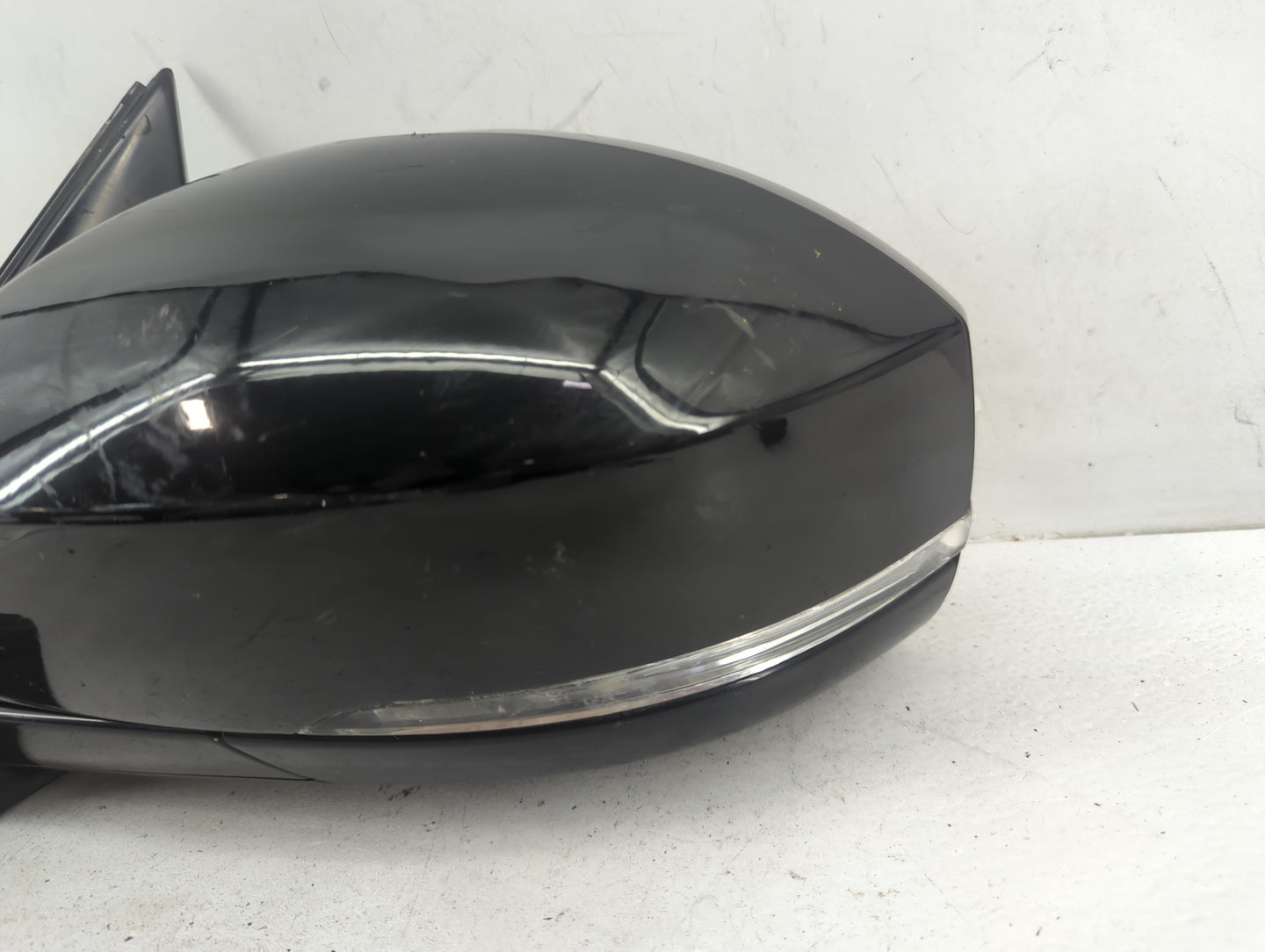 2014-2020 Land Rover Range Rover Sport Driver Side View Mirror - Left Door Mirror OEM Used - Oemusedautoparts1.com